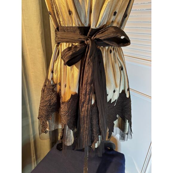 RYU NYE Holiday Gold & Black Tulle Embroidered Polka Dot Appliqué Flower Trim - Picture 8 of 10